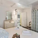 - Private Pool * Saint-Tropez