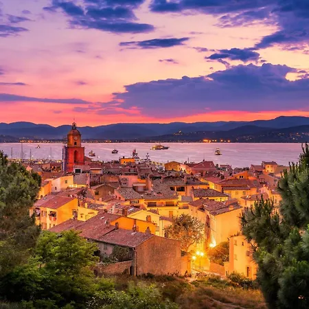 アパート Maison De Clydia Private Pool And Garden *