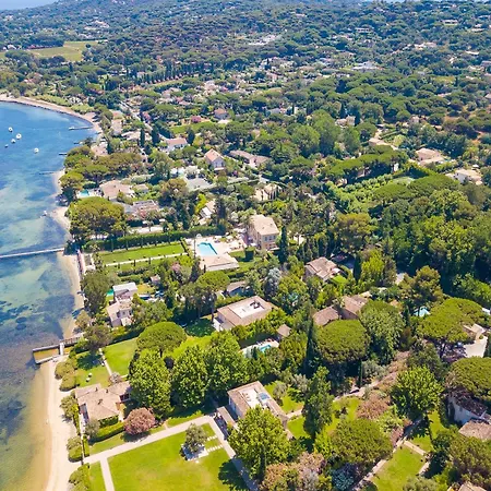 Maison De Clydia Private Pool And Garden *